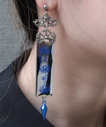 REZEN（リゼン）の「彼岸花２ＷＡＹピアス（ピアス（両耳用））」