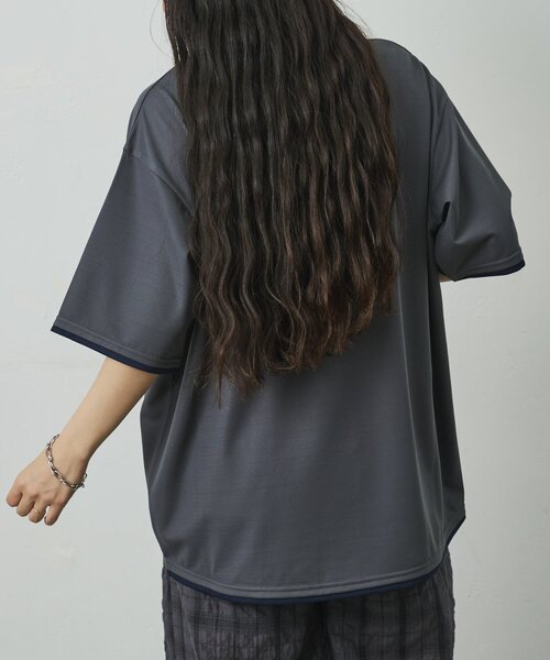 COLONY 2139(コロニートゥーワンスリーナイン)の「メッシュポンチラウンドヘムレイヤーTEE(Tシャツ/カットソー・メンズ・チャコールグレー/ホワイト/ブラック・LARGE/MEDIUM)」の22枚目の写真