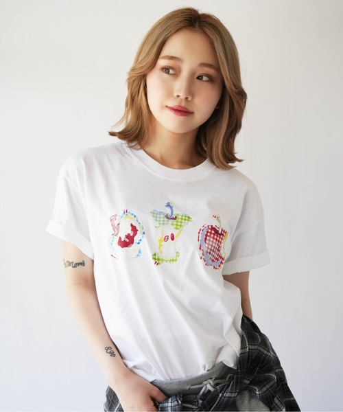 SORUTT(ソルト)の「【 SORUTT / ソルト 】 フルーツモチーフプリント 半袖Tシャツ #(Tシャツ/カットソー・レディース・ブラック/ネイビー/ホワイト・FREE)」の6枚目の写真