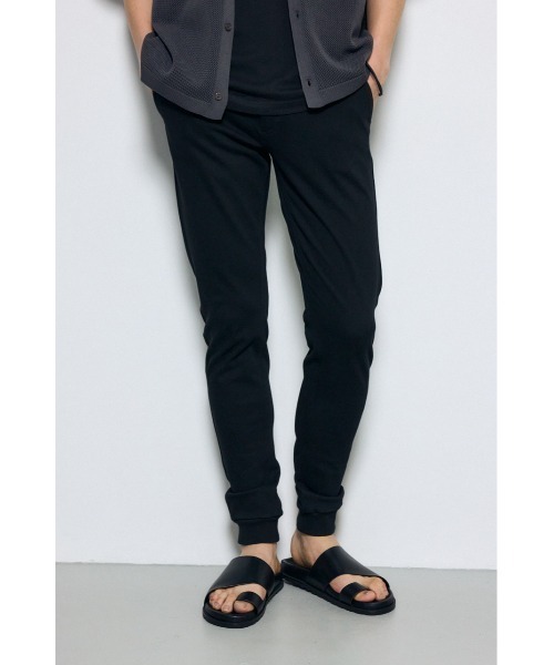 AZUL by moussy(アズールバイマウジー)の「【リピート率No.1】EASY ACTION SLIM JOGGER 2ND イージーアクションスリムジョガー(スウェットパンツ・メンズ・ブラック/杢グレー/チャコールグレー・X-LARGE/LARGE/MEDIUM/SMALL/X-SMALL)」の2枚目の写真