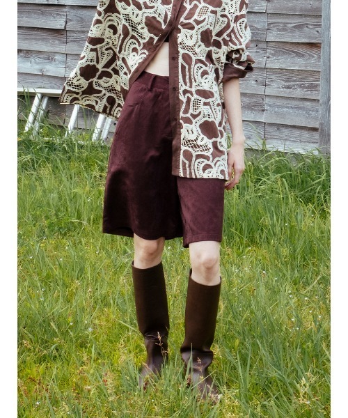 sahara(サハラ)の「【26AW PRE ORDER】Faux Suede Bermuda Pants(その他パンツ・レディース・ボルドー/ブラック/チャコール・FREE)」の8枚目の写真