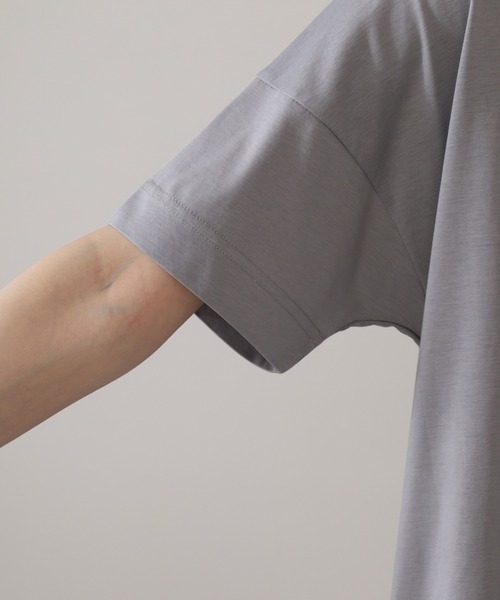 BRODIAEA（ブローディア）の「BRODIAEA 犬モチーフロゴ刺繍半袖Tシャツ（Tシャツ/カットソー・レディース・ブラック/シルバーグレー/グリーン/オフホワイト・40）」の9枚目の写真