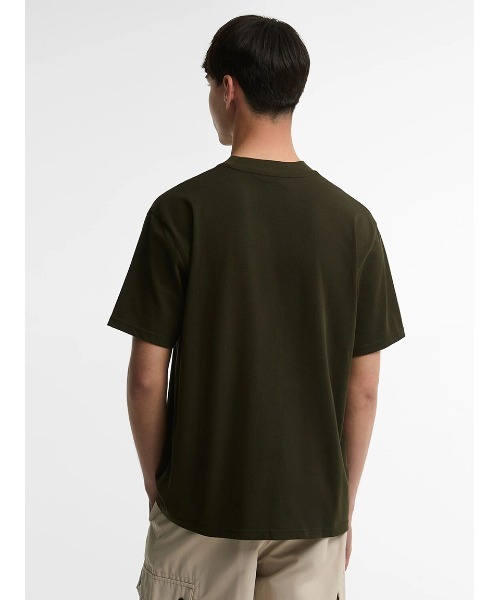 Barbour(バブアー)の「タータン ロゴ グラフィック オーバーサイズ Tシャツ(Tシャツ/カットソー・メンズ・ネイビー/イエロー/レッド/グリーン・40/36/38/42)」の19枚目の写真