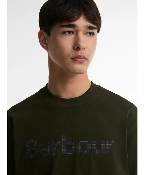 Barbour(バブアー)の「タータン ロゴ グラフィック オーバーサイズ Tシャツ(Tシャツ/カットソー・メンズ・ネイビー/イエロー/レッド/グリーン・40/36/38/42)」の20枚目の写真
