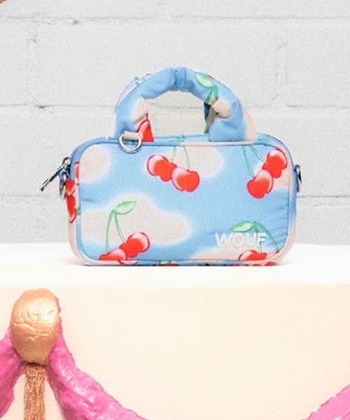WOUF(ウーフ)の「【WOUF / ウーフ】ミニショルダーバッグ(ショルダーバッグ・レディース・ブラック系その他/ロイヤルブルー/スカイブルー・ONE SIZE)」の3枚目の写真