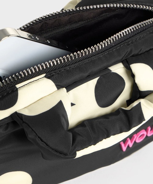 WOUF(ウーフ)の「【WOUF / ウーフ】ミニショルダーバッグ(ショルダーバッグ・レディース・ブラック系その他/ロイヤルブルー/スカイブルー・ONE SIZE)」の16枚目の写真