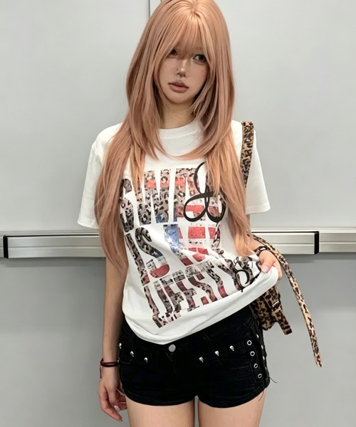 GEMEDA(ジェメダ)の「グラフィックプリント 半袖Tシャツ(Tシャツ/カットソー・レディース・ブラック/ホワイト・M)」の1枚目の写真