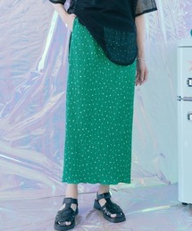 総柄ランダムプリーツナロースカート