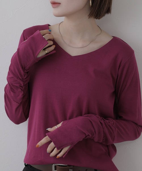 FUNALIVE(ファンアライブ)の「Vネック指空きTシャツ 長袖(Tシャツ/カットソー・レディース・杢グレー/ピンク系その他/ネイビー/ブルーグレー/オフホワイト/グレイッシュベージュ/チャコールグレー/カーキ/ブラック・M/L/LL/3L/4L)」の9枚目の写真