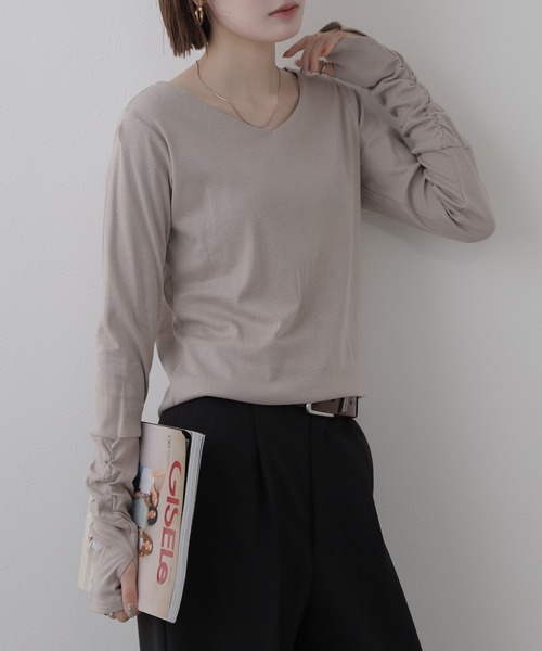 FUNALIVE(ファンアライブ)の「Vネック指空きTシャツ 長袖(Tシャツ/カットソー・レディース・杢グレー/ピンク系その他/ネイビー/ブルーグレー/オフホワイト/グレイッシュベージュ/チャコールグレー/カーキ/ブラック・M/L/LL/3L/4L)」の20枚目の写真