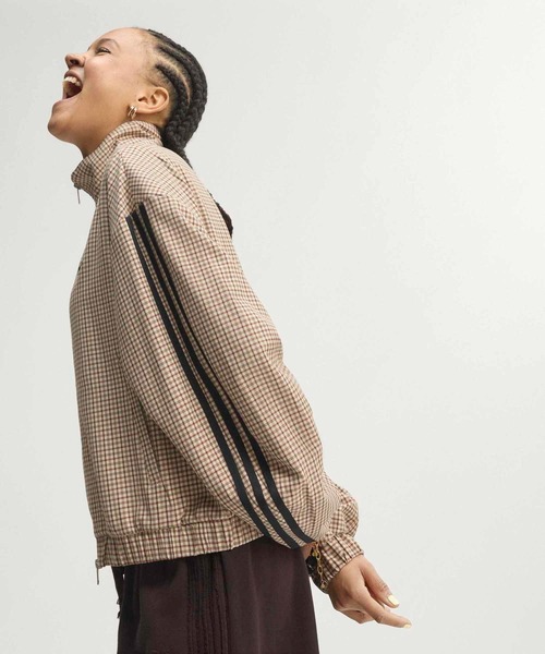 adidas(アディダス)の「チェック トラックトップ / ジャージ / トラックジャケット / アディダスオリジナルス adidas Originals(ジャージ・レディース・ベージュ・3XL/XX-LARGE/X-LARGE/LARGE/MEDIUM/SMALL)」の5枚目の写真