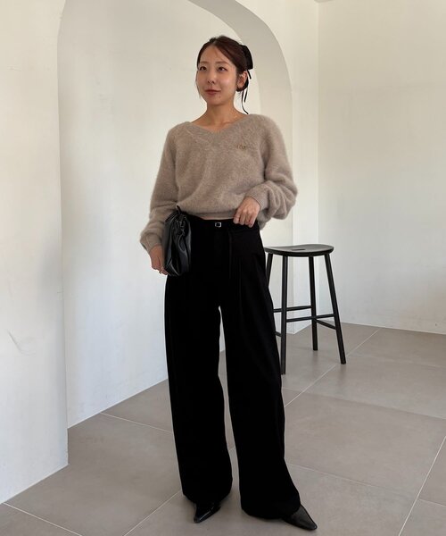CAPRICIEUX LE'MAGE（カプリシューレマージュ）の「【前後2way】ブローチ付FOXカシミアニット（ニット/セーター・レディース・モカ/ミント/グレー/オフホワイト/イエロー・FREE）」の22枚目の写真
