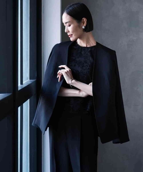 MICHEL KLEIN（ミッシェル・クラン）の「[セットアップ対応]ノーカラージャケット（ノーカラージャケット・レディース・ブラック・38）」の2枚目の写真