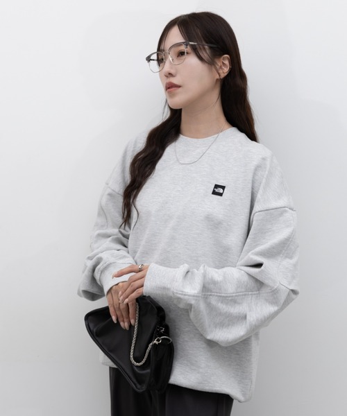 THE NORTH FACE(ザノースフェイス)の「THE NORTH FACE(ザ・ノースフェイス)/WL SWEATSHIRTS(スウェット・レディース・ブラック/グレー/グリーン・XXL/XL/L/M)」の10枚目の写真