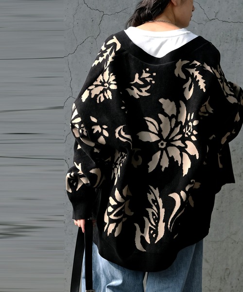 antiqua(アンティカ)の「モールヤーン 花柄 ニットカーディガン(ニット/セーター・レディース・グレー系その他/ブラック×ベージュ・ONESIZE)」の6枚目の写真