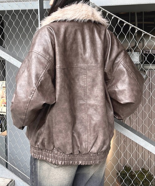 INGNI(イング)の「ファーティペット付フェイクレザービッグブルゾン(ブルゾン・レディース・ブラック/ブラウン・M)」の12枚目の写真