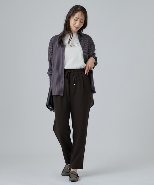 SHOO・LA・RUE(シューラルー)の「【SS-LL/イージーケア】のびのびストレッチで楽ちん スマートイージーパンツ(その他パンツ・レディース・アイボリー/ボルドー/ブラウン系その他/ブラック・02/03/04/10/01)」の13枚目の写真