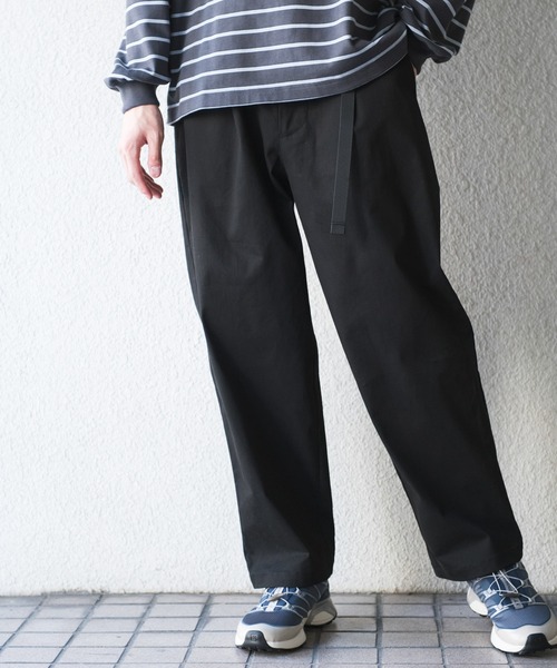 URBAN RESEARCH DOORS(アーバンリサーチドアーズ)の「ウェビングベルトチノパンツ(その他パンツ・メンズ・オリーブ/モカ/ブラック/チャコールグレー・SMALL/LARGE/MEDIUM)」の6枚目の写真