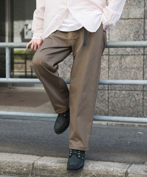 URBAN RESEARCH DOORS(アーバンリサーチドアーズ)の「ウェビングベルトチノパンツ(その他パンツ・メンズ・オリーブ/モカ/ブラック/チャコールグレー・SMALL/LARGE/MEDIUM)」の21枚目の写真