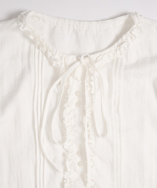 MUHET（ミュエータ）の「front frill ribbon blouse / フロントフリルリボンブラウス（シャツ/ブラウス・レディース・ネイビー/オフホワイト/ホワイト系その他/ブラウン・FREE）」の20枚目の写真