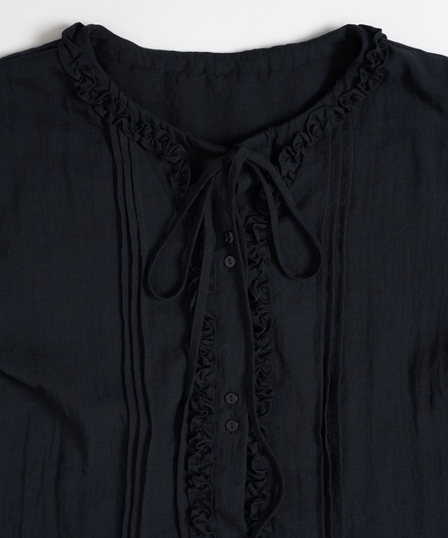 MUHET（ミュエータ）の「front frill ribbon blouse / フロントフリルリボンブラウス（シャツ/ブラウス・レディース・ネイビー/オフホワイト/ホワイト系その他/ブラウン・FREE）」の13枚目の写真