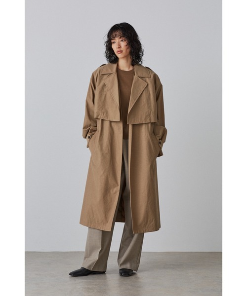 YLEVE（イレーヴ）の「YLEVE / NYLON COTTON LINEN TAFFETA CO（ダウンジャケット/コート・レディース・カーキ/ブラック・1/0）」の2枚目の写真