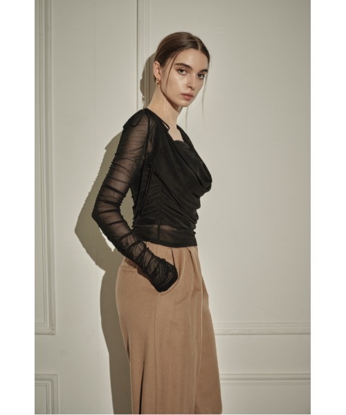 ERADIE(エラディエ)の「Ribbon Shoulder Draped Top リボンショルダードレープTOP(その他トップス・レディース・アイボリー・FREE)」の13枚目の写真