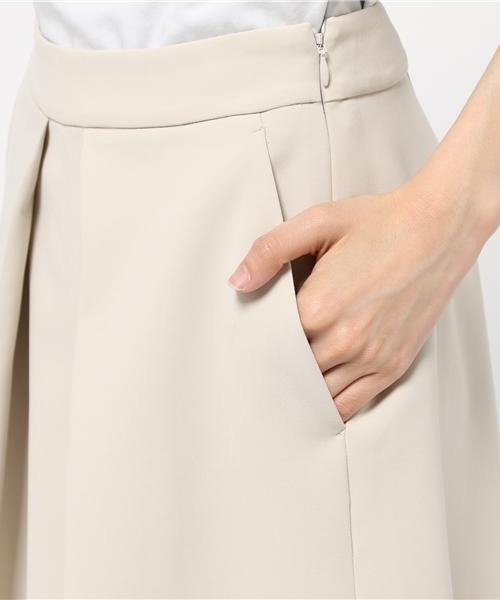 FRAMeWORK(フレームワーク)の「Peヒラニジュウ タックキュロットパンツ◆(その他パンツ・レディース・ライトグレー/ブラック/カーキ・36/38/40)」の13枚目の写真