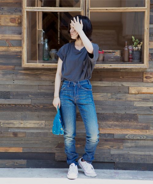LEVI'S VINTAGE CLOTHING（リーバイスビンテージクロージング）の「LEVI'S(R) VINTAGE CLOTHING-1969 606 JEAN CUSTOMIZED RHAPSODY（デニムパンツ・レディース・ダークインディゴブルー・26inch/24inch/25inch/27inch）」の16枚目の写真
