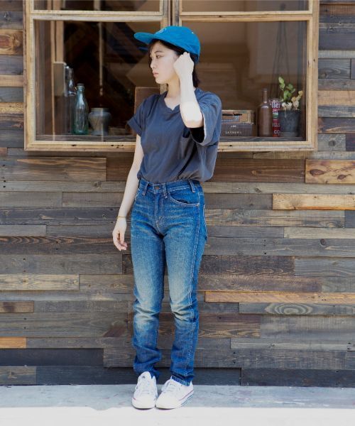 LEVI'S VINTAGE CLOTHING（リーバイスビンテージクロージング）の「LEVI'S(R) VINTAGE CLOTHING-1969 606 JEAN CUSTOMIZED RHAPSODY（デニムパンツ・レディース・ダークインディゴブルー・26inch/24inch/25inch/27inch）」の17枚目の写真