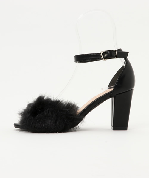 MOUSSY（マウジー）の「OPEN TOE FUR SANDAL（サンダル・レディース・ブラウン/ブラック・LARGE/MEDIUM/SMALL）」の5枚目の写真