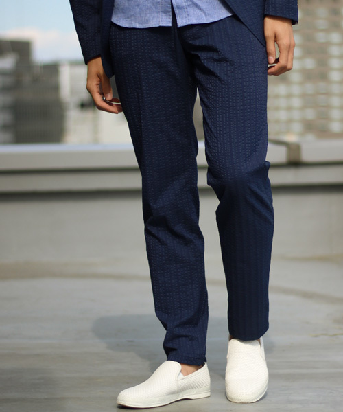 MEN'S BIGI(メンズビギ)の「サッカーストライプ ストレッチ イージーパンツ/COOL MAX(クールマックス)(その他パンツ・メンズ・グレー/ネイビー・S/M/L)」の6枚目の写真
