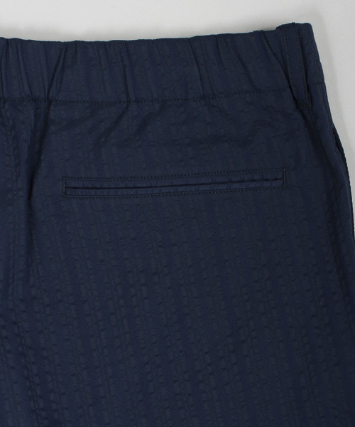 MEN'S BIGI(メンズビギ)の「サッカーストライプ ストレッチ イージーパンツ/COOL MAX(クールマックス)(その他パンツ・メンズ・グレー/ネイビー・S/M/L)」の14枚目の写真
