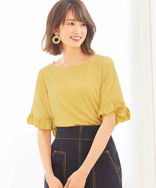 Pierrot（ピエロ）の「とろみ素材フリルTシャツ（Tシャツ/カットソー・レディース・オフホワイト/チャコールグレー/杢グレー/ブルー系その他2/ブルー系その他3/ベビーピンク/ブラウン/ホワイト系その他/ブラック/カーキ/ネイビー/イエロー/オレンジ系その他/ブルー系その他/ライトブルーグレー/ピンク/パープル系その他/ラベンダー/グリーン/オレンジ系その他2/ベージュ系その他/ブルー系その他4・M/L）」の18枚目の写真