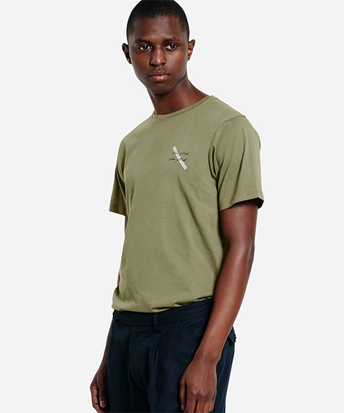 Saturdays NYC(サタデーズ ニューヨークシティ )の「New York Script T-Shirt(Tシャツ/カットソー・メンズ・ブラック/オリーブ・S/X-LARGE/M/L/X-SMALL)」の2枚目の写真