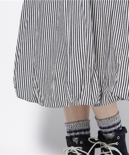 BEAMS BOY(ビームスボーイ)の「BEAMS BOY / ヒッコリーバルーンスカート②(スカート・レディース・グリーン/ネイビー・ONE SIZE)」の7枚目の写真