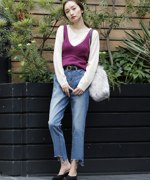 RAY CASSIN（レイカズン）の「裾フレイドテーパードパンツ（デニムパンツ・レディース・ネイビー/ブラック・MEDIUM/SMALL）」の6枚目の写真