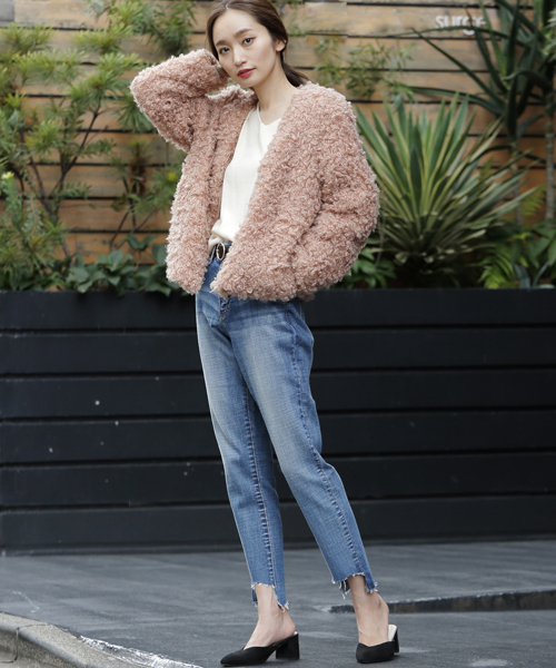 RAY CASSIN（レイカズン）の「裾フレイドテーパードパンツ（デニムパンツ・レディース・ネイビー/ブラック・MEDIUM/SMALL）」の8枚目の写真