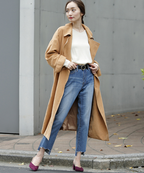 RAY CASSIN（レイカズン）の「裾フレイドテーパードパンツ（デニムパンツ・レディース・ネイビー/ブラック・MEDIUM/SMALL）」の9枚目の写真