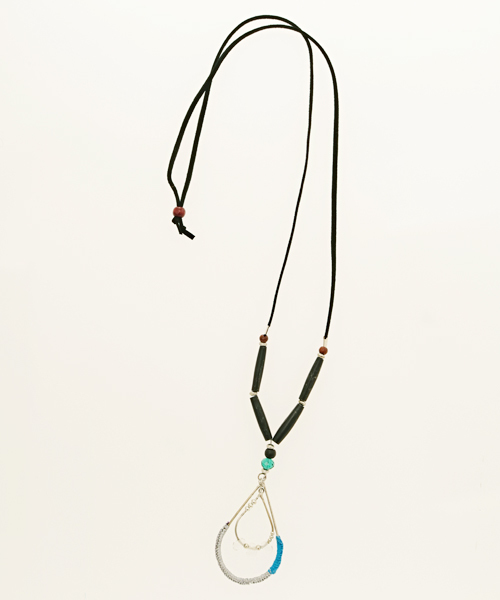 チャイハネ（チャイハネ）の「【チャイハネ】ドロップビーズロングネックレス（ネックレス・レディース・ブラウン/ピンク/ブルー・FREE）」の8枚目の写真