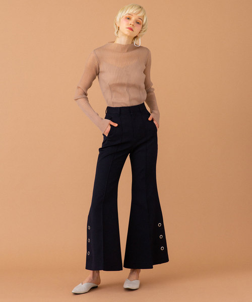 UNITED TOKYO（ユナイテッドトウキョウ）の「フルフレアパンツ（その他パンツ・レディース・ネイビー/キャメル・1/2）」の12枚目の写真