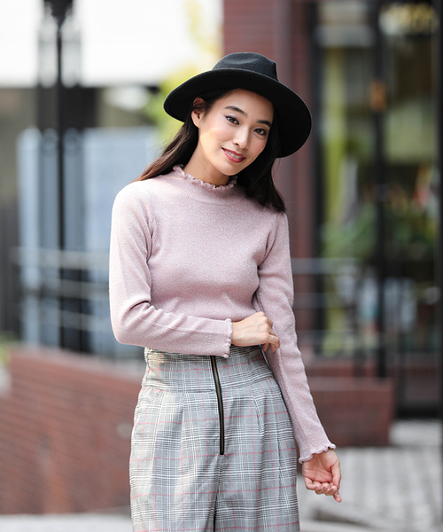 WEGO（ウィゴー）の「WEGO/フリルネックラメニット（ニット/セーター・レディース・パープル/ライトグレー/ブラック/ライトピンク/オフホワイト/ターコイズブルー・FREE）」の19枚目の写真