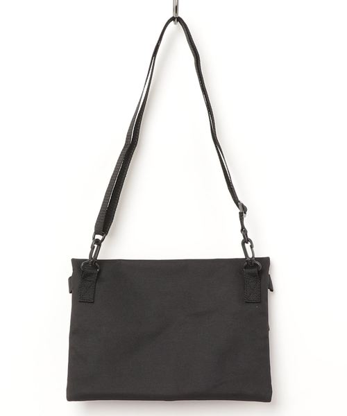 SHIPS Days(シップスデイズ)の「SHIPS Days:オリジナル サコッシュ(ボディバッグ/ウエストポーチ・レディース・ブラック・ONE SIZE)」の2枚目の写真
