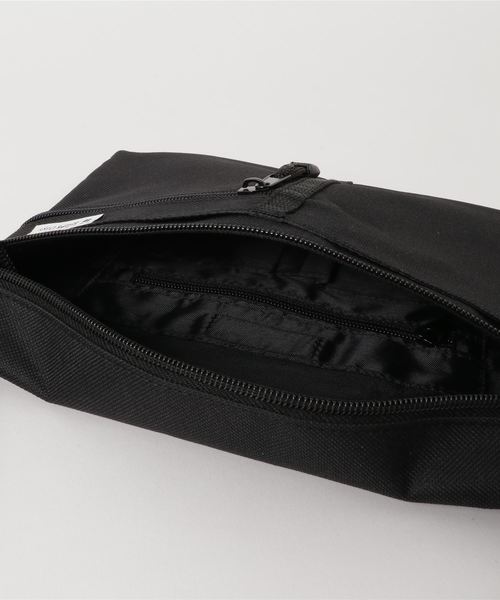 SHIPS Days(シップスデイズ)の「SHIPS Days:オリジナル サコッシュ(ボディバッグ/ウエストポーチ・レディース・ブラック・ONE SIZE)」の4枚目の写真