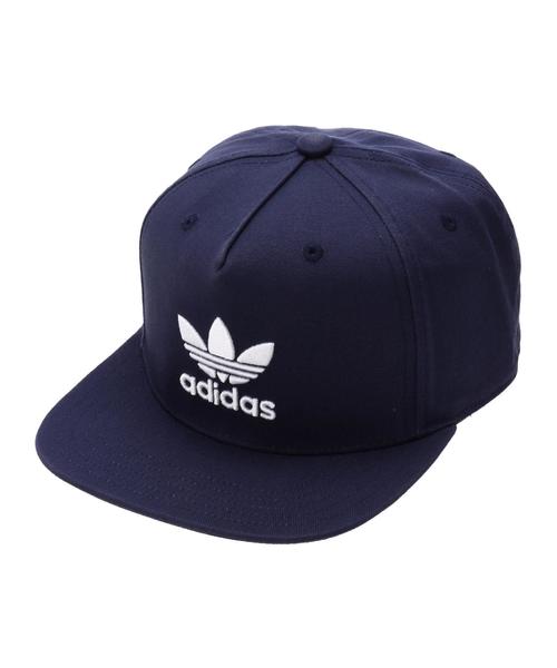 adidas（アディダス）の「adidas AC TREFOIL FLAT CAP（キャップ・レディース・バーガンディー/ネイビー・FREE）」の3枚目の写真