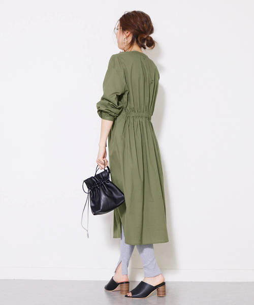 reca（レカ）の「ガウンシャツワンピース（シャツワンピース・レディース・ベージュ/ネイビー/アイボリー/カーキ/イエロー系その他・M）」の15枚目の写真