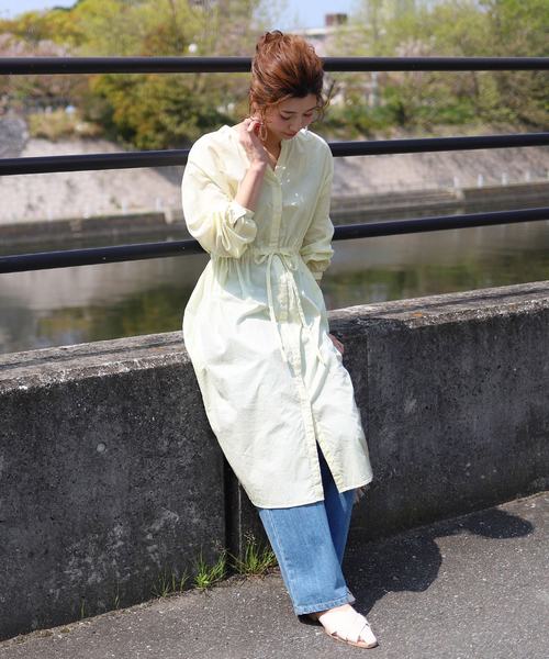 reca（レカ）の「ガウンシャツワンピース（シャツワンピース・レディース・ベージュ/ネイビー/アイボリー/カーキ/イエロー系その他・M）」の9枚目の写真