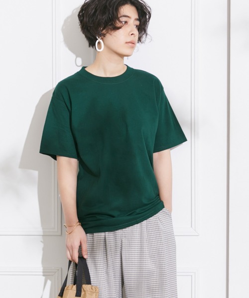 HANES(ヘインズ)の「【Hanes】6.1 oz. Beefy レディース ヘインズ ビーフィー オーバーサイズ クルーネック 半袖 Tシャツ(Tシャツ/カットソー・レディース・ホワイト/ブラック/マルーン/グリーン系その他/ヘザーチャコール/グレー/ブラウン系その他/パープル/ネイビー・S/M/L)」の6枚目の写真