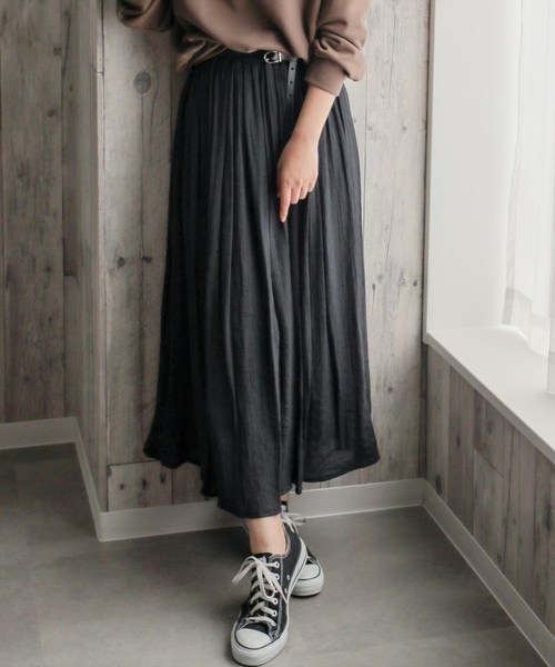 clear(クリア)の「スラブギャザーロングスカート(スカート・レディース・ベージュ/パープル/ネイビー/ピンク/グリーン/ブラック/オリーブ/ワインレッド・F)」の2枚目の写真