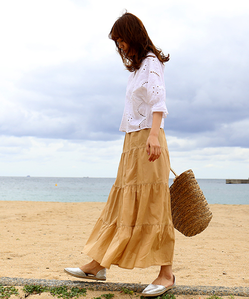 CHARM BERRY TIC（チャームベリーチック）の「コットン　ティアードロングスカート（スカート・レディース・テラコッタ/ブラウン/ブラック/ベージュ/ホワイト・LL/M/L）」の11枚目の写真